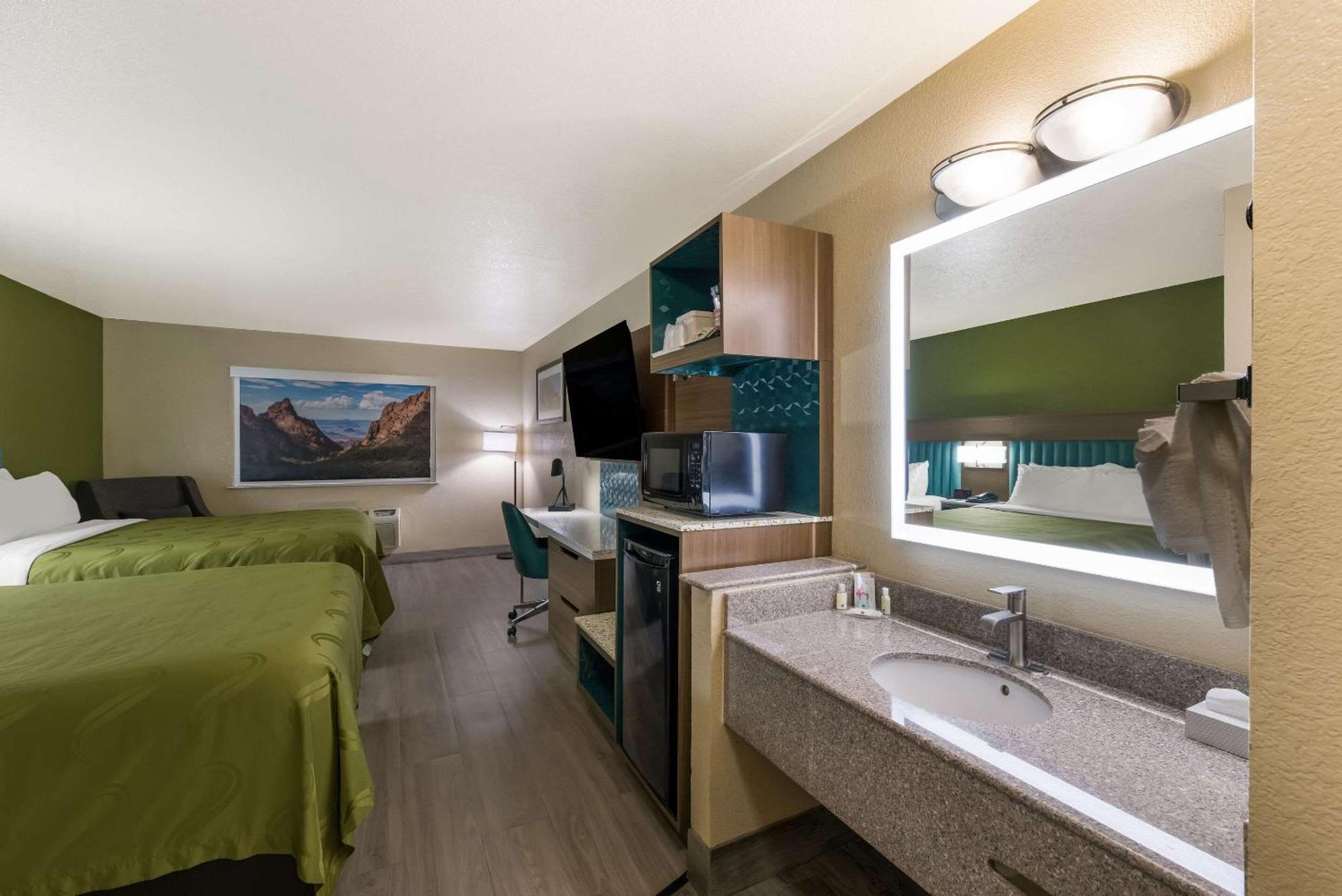 Quality Inn Алпайн Экстерьер фото